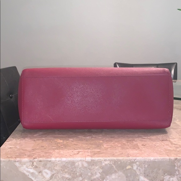 Tory Burch - Emerson Large Buckle Tote  Authentic! - Picture 7 of 8